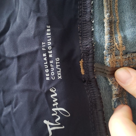 Thyme maternity capri jeans XXL - Picture 3 of 3